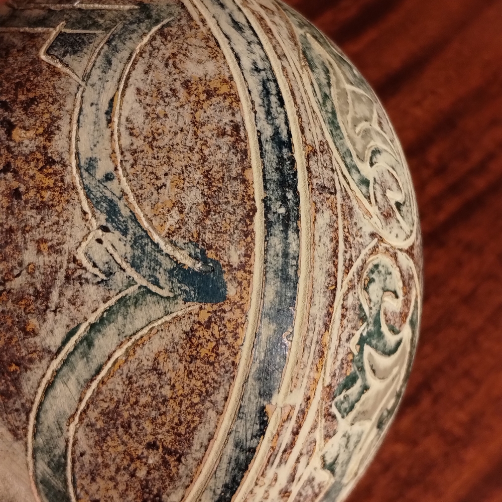 Ceramic Vase with Geometric Patterns - Picture 11 of 15